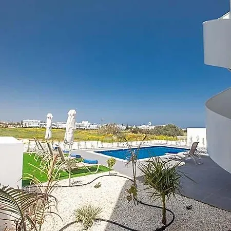 Hotel Vie Bleu Vb14 New 3 Bedroom In The Center Of Protaras