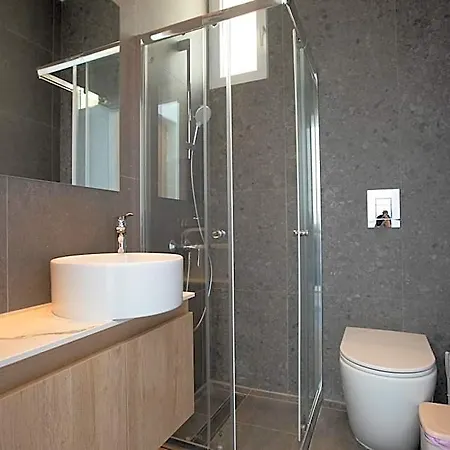 Hotel Vie Bleu Vb14 New 3 Bedroom In The Center Of 3*